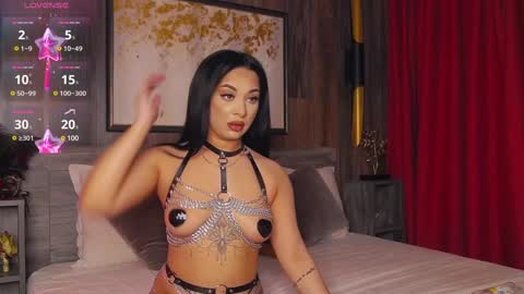 MadyLuxx online show from 02.01.25