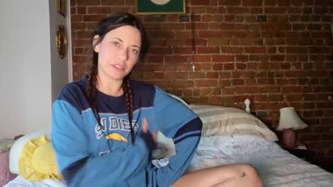 maedaybaby online show from 09.21.25