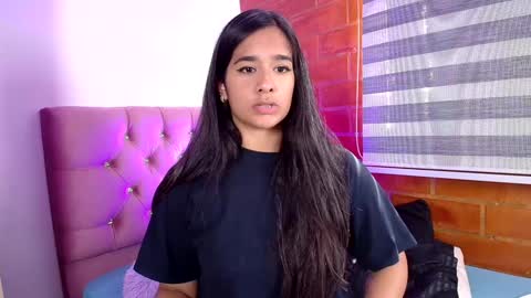 Snapshot of maeena chatting on 12.13.24 maeena online show from 12.13.24