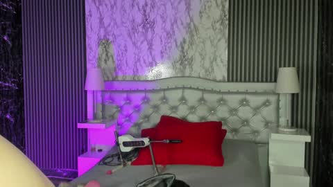 Mae online show from 01.03.25