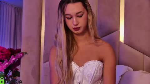 M. online show from 10.21.25