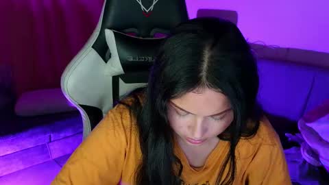 Snapshot of mafecito24 chatting on 10.29.25 mafecito24 online show from 10.29.25