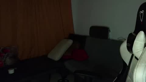 Snapshot of mafecito24 chatting on 10.31.25 mafecito24 online show from 10.31.25