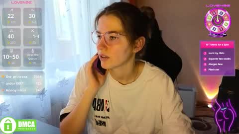 Snapshot of mag1c_eyes chatting on 11.22.25 mag1c_eyes online show from 11.22.25