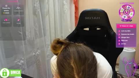 Snapshot of mag1c_eyes chatting on 11.24.25 mag1c_eyes online show from 11.24.25