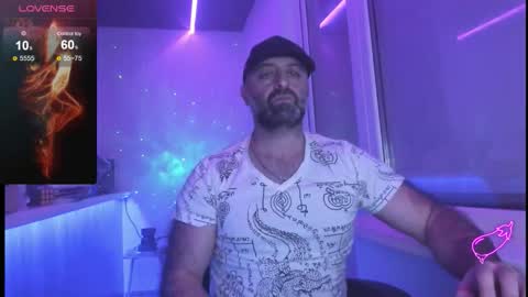 Magabear online show from 11.19.25