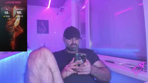 Magabear online show from 11.29.25