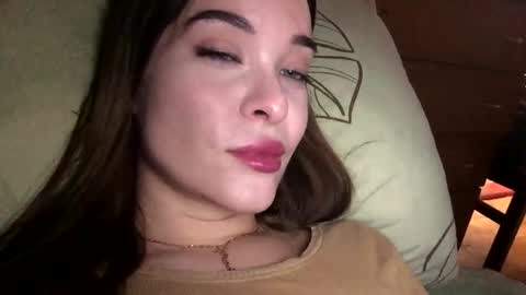 Snapshot of magggg658318 chatting on 10.28.25 magggg658318 online show from 10.28.25