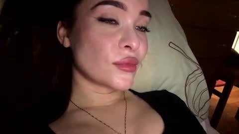 magggg658318 online show from 12.17.25