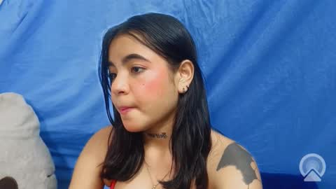 Snapshot of maggie_love77 chatting on 10.21.25 maggie online show from 10.21.25