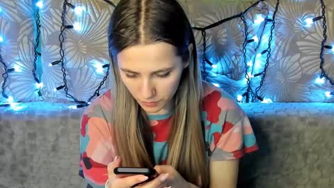 Snapshot of maggiecake chatting on 02.16.25 Maggie online show from 02.16.25