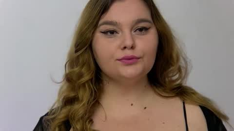 MaggieDevon online show from 09.23.25