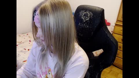 Snapshot of maggieswaggy chatting on 01.21.25 Magdalene Swaggy online show from 01.21.25