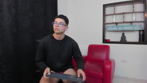 Damian Rivers online show from 12.02.24