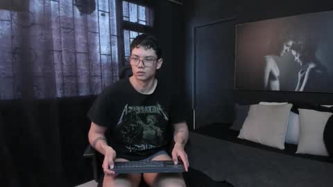 Damian Rivers online show from 10.08.25