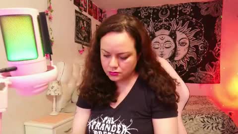 Snapshot of magic_clairewitch chatting on 02.22.25 Claire online show from 02.22.25