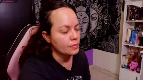 Snapshot of magic_clairewitch chatting on 09.14.25 Claire online show from 09.14.25