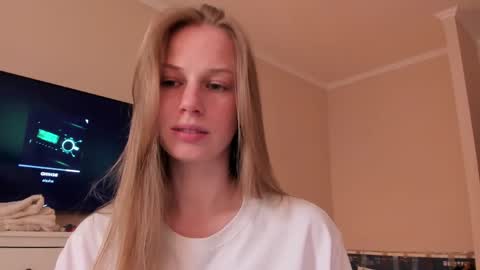 Alice  online show from 04.15.26