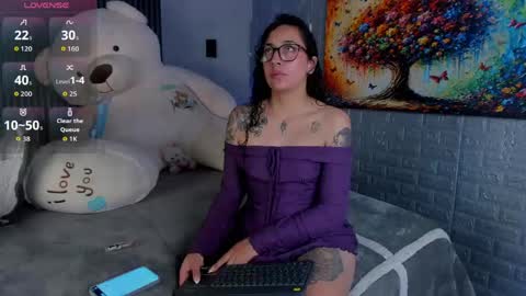 Snapshot of magic_ivone chatting on 04.27.26 magic_ivone online show from 04.27.26