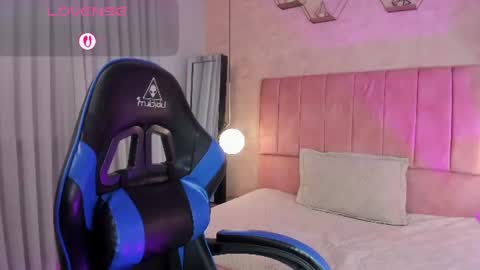 Snapshot of magic_kaori chatting on 06.17.26 Kaori online show from 06.17.26