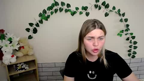 magic_katarina_ online show from 12.18.24
