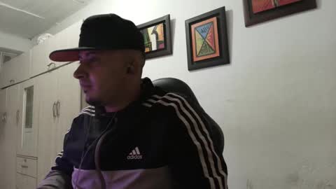 magic_milk23 online show from 09.25.25