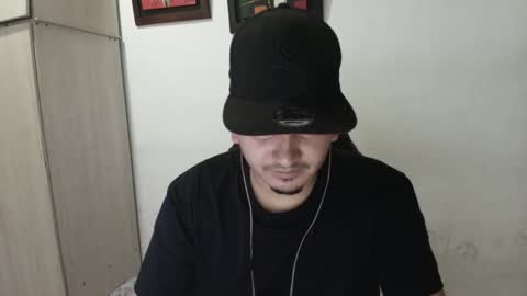 magic_milk23 online show from 10.01.25