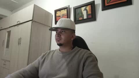 magic_milk23 online show from 10.02.25