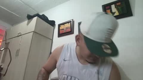 magic_milk23 online show from 11.06.25