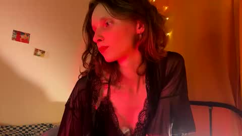 Mikky or Moon online show from 02.01.25
