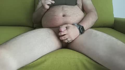 Snapshot of magic_monkey1 chatting on 12.11.24 magic_monkey1 online show from 12.11.24