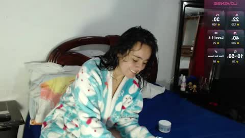 Snapshot of magic_stephany_ chatting on 01.20.25 Stephany online show from 01.20.25