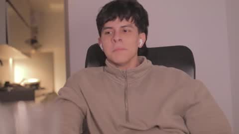 Tony Hoffa online show from 10.17.25