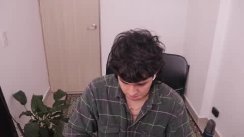 Snapshot of magic_tony chatting on 02.08.26 Tony Hoffa online show from 02.08.26