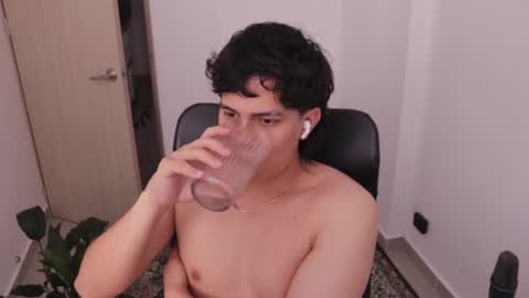 Snapshot of magic_tony chatting on 02.26.26 Tony Hoffa online show from 02.26.26