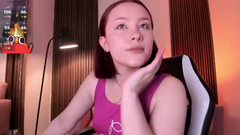 Snapshot of magic_vera chatting on 07.28.26 Vera online show from 07.28.26