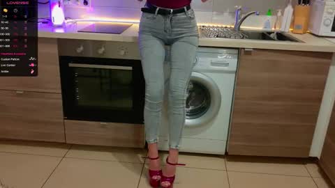 MagicLove online show from 11.22.25