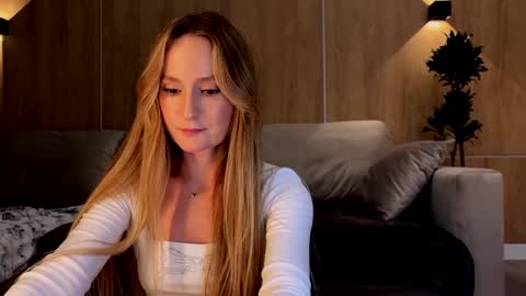 magicpeaach online show from 02.06.25