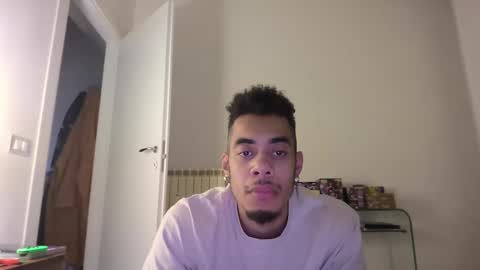 Snapshot of magicsempai chatting on 01.07.25 Magicsempai online show from 01.07.25