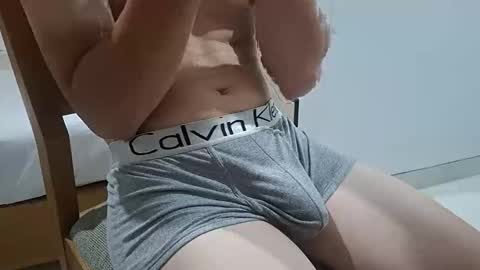 Snapshot of magicstick3003 chatting on 10.12.25 Eli online show from 10.12.25