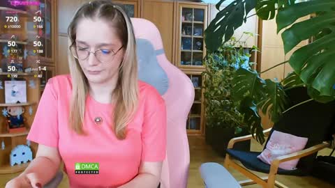Snapshot of magicstylex chatting on 01.19.25 Nicole online show from 01.19.25