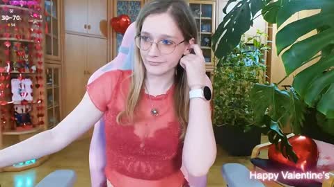 Snapshot of magicstylex chatting on 02.15.25 Nicole online show from 02.15.25