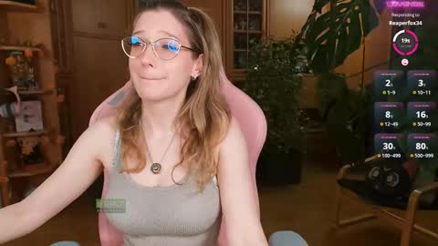 Nicole online show from 10.18.25