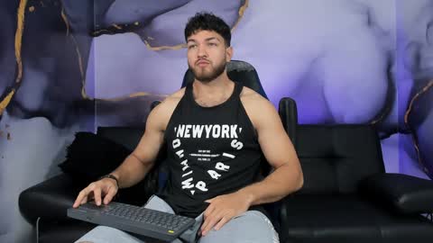 Snapshot of magnus_77 chatting on 12.23.24 PRINCE online show from 12.23.24