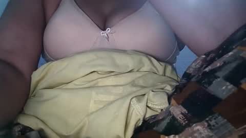Snapshot of mahi_arora55 chatting on 02.06.26 Mahi online show from 02.06.26