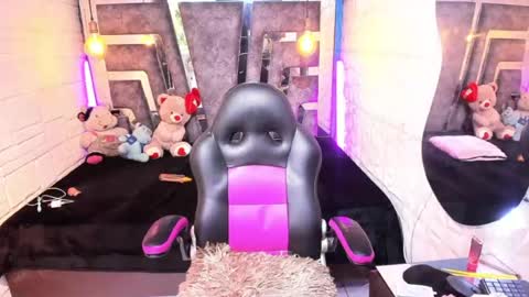 mahiara hot online show from 07.23.26