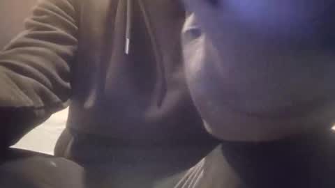 Snapshot of maho0 chatting on 10.02.25 maho0 online show from 10.02.25