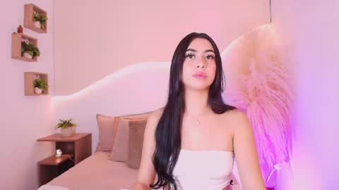 MAIA  LIA  online show from 09.11.25