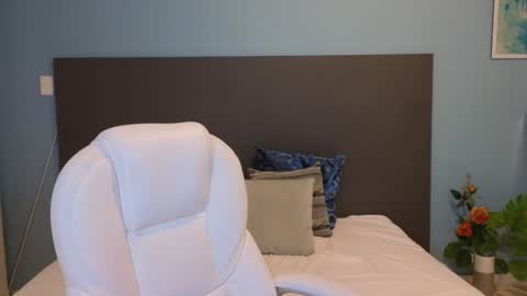 Maiaa Ruiz  online show from 12.02.24