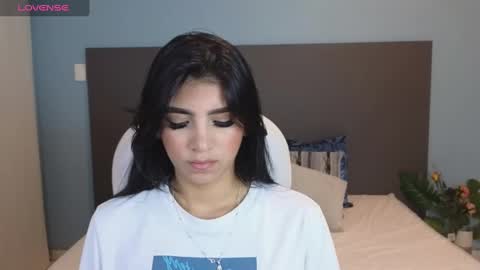 Maiaa Ruiz  online show from 02.08.25